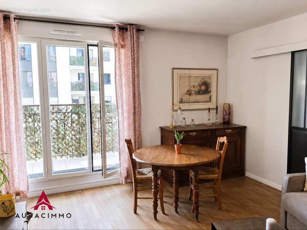 Appartement T3 - Aucun travaux - Balcon - Parking - Proche RER B - photo 4