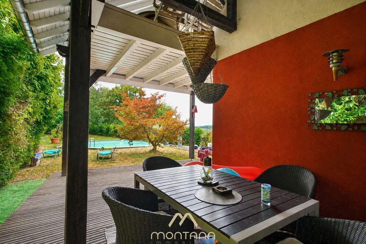 Maison 150 m² à Oeting  - photo 4