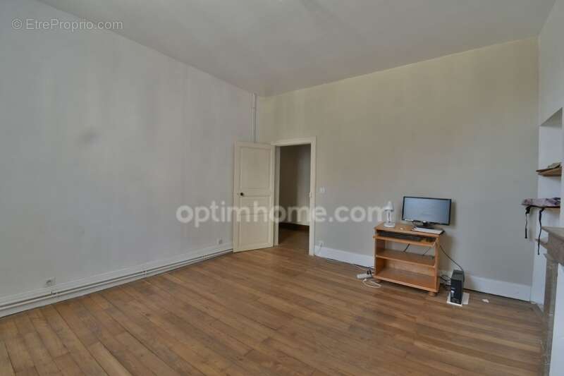 Maison à ARGENTON-SUR-CREUSE