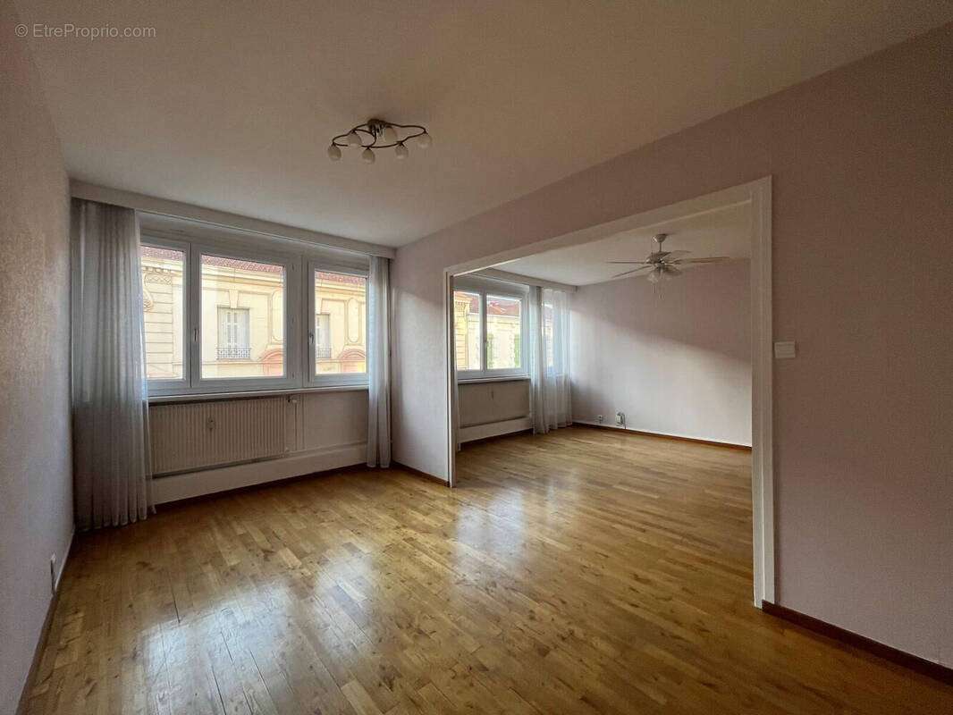 Photo 1 - Appartement à SAINT-ETIENNE