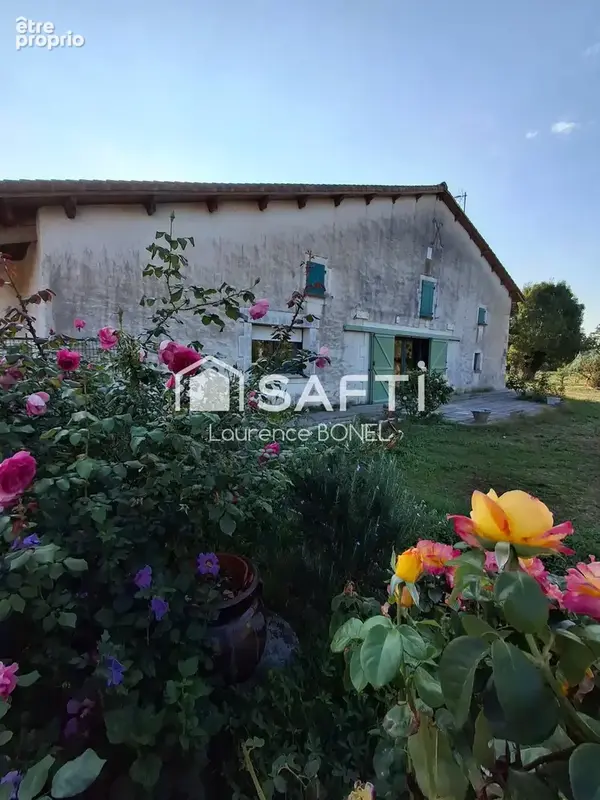 Photo 1 - Maison à SAINT-SYMPHORIEN