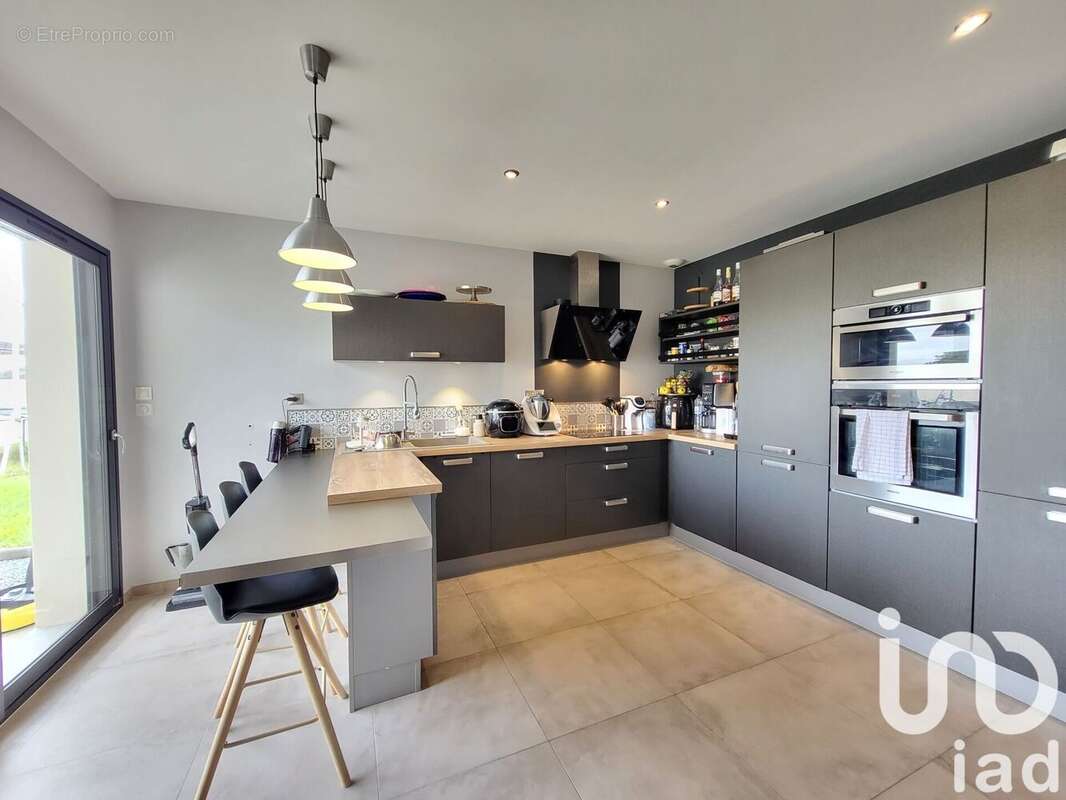 Photo 6 - Maison à CHATELLERAULT