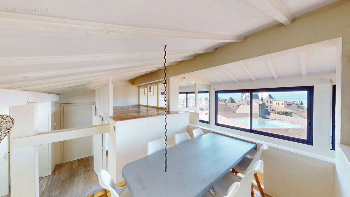 Appartement à THONON-LES-BAINS