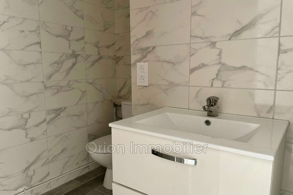 Appartement à MANDELIEU-LA-NAPOULE