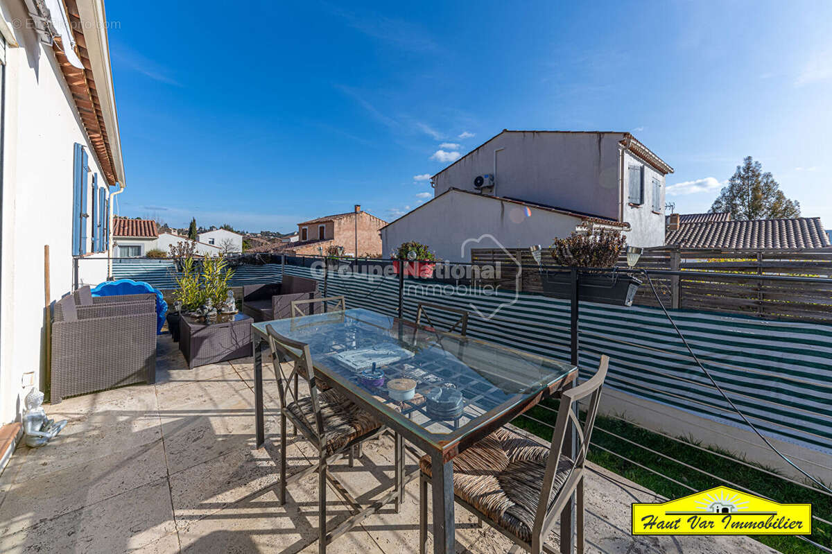 Maison à GREOUX-LES-BAINS