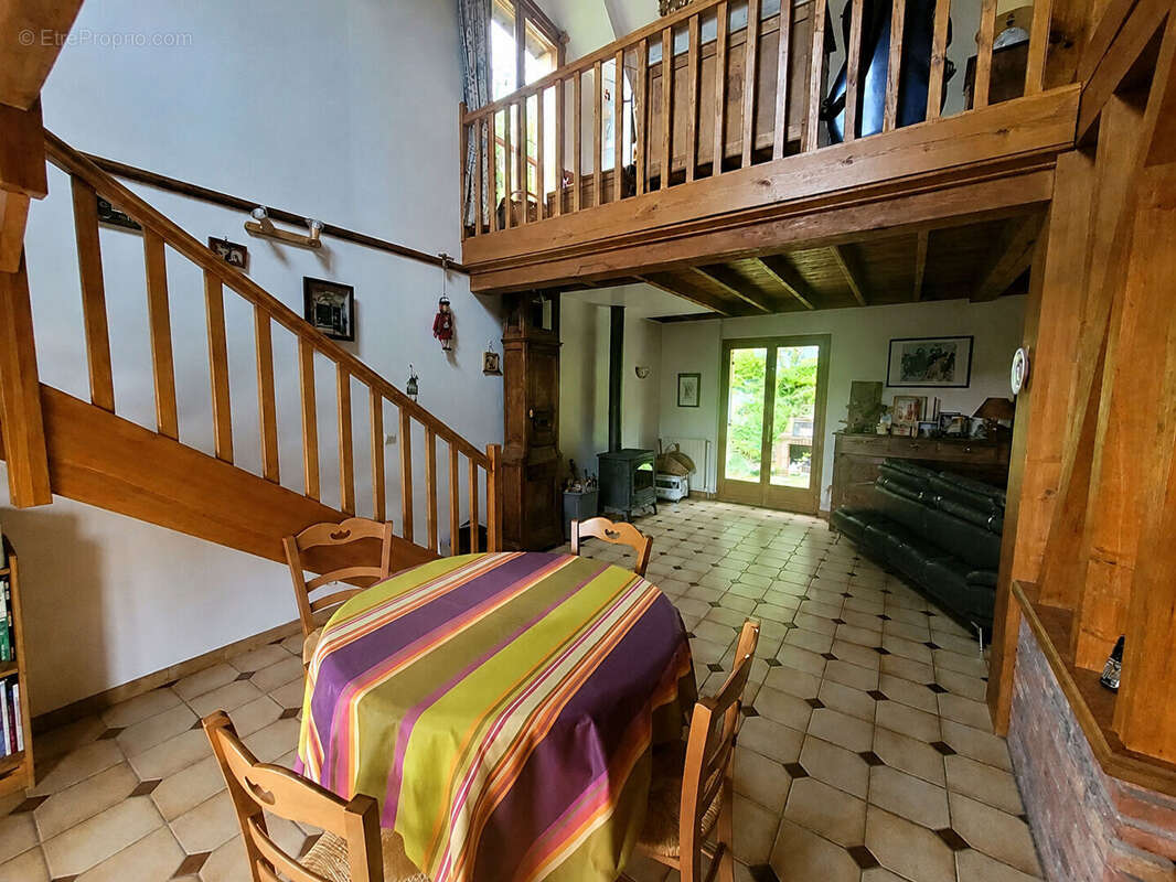Maison à NAOURS
