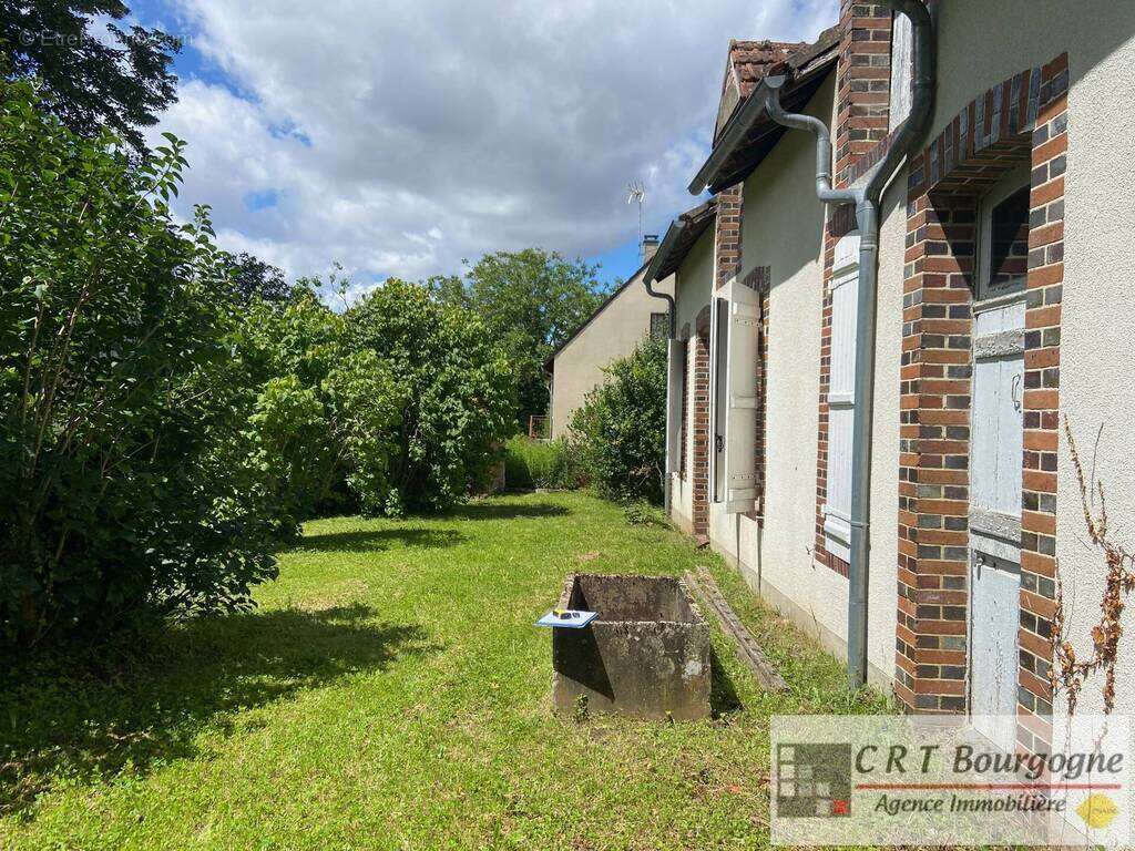 Maison à CHAMPIGNELLES