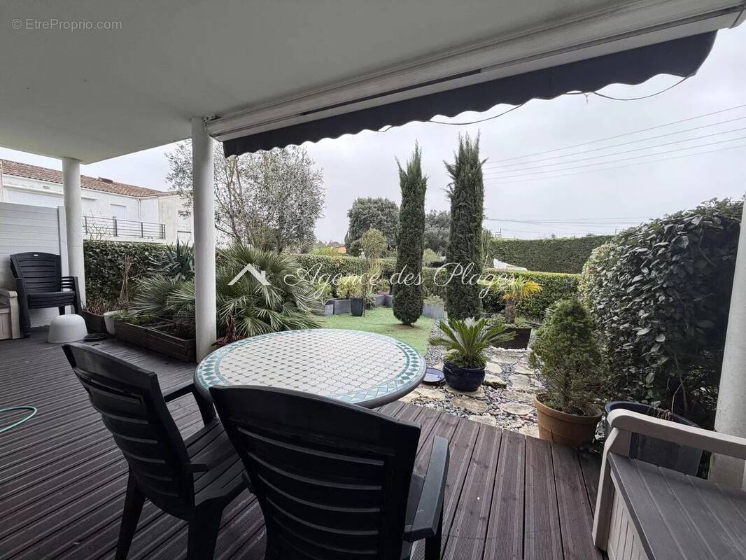 Appartement à MESCHERS-SUR-GIRONDE