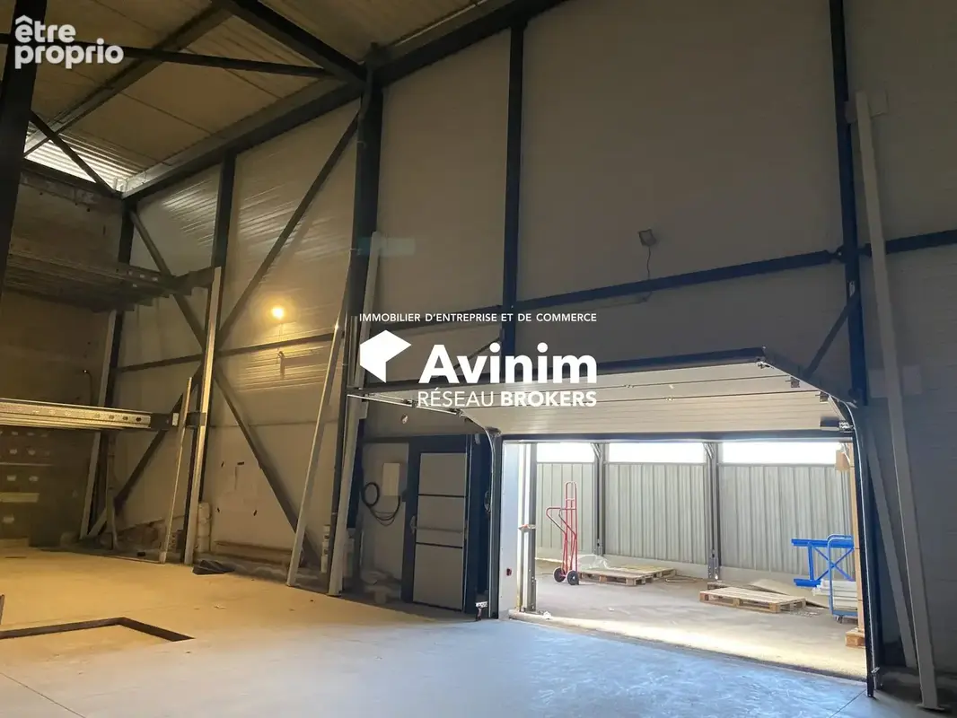 Commerce 820 m² à vendre à Le Cannet-Des-Maures (83340) - photo 6