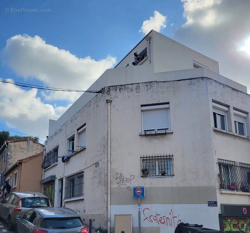 Photo 1 - Appartement à MARSEILLE-3E