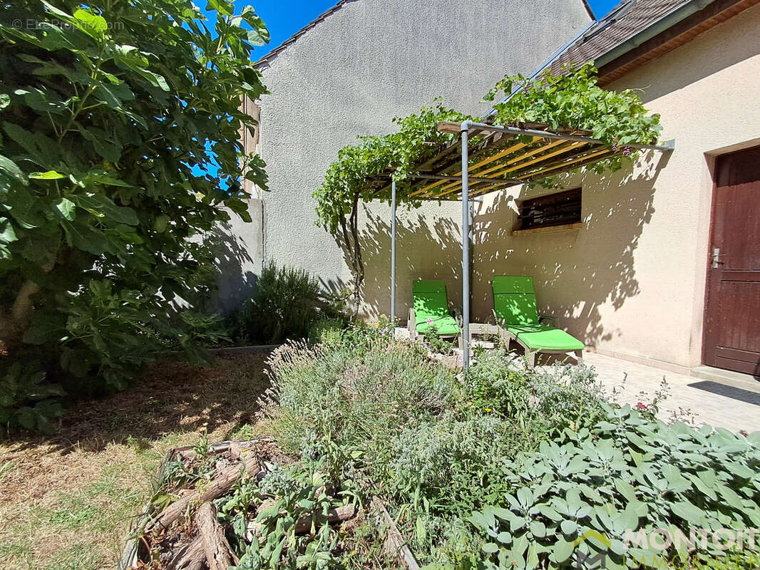 Maison 7 pieces - 160m2 - 5 chambres - garage double - jardin - proche toutes commodites - photo 5