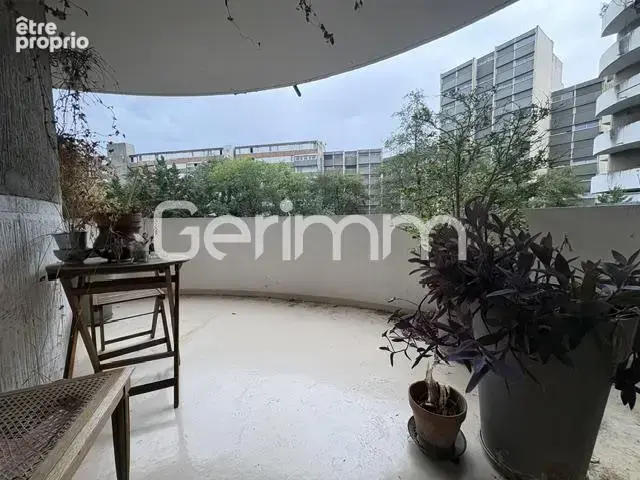 Vente - Appartement - 3 pièces + cuisine - 67 m² - 69 000 € - - photo 3