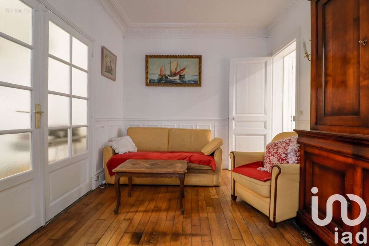 Photo 2 - Appartement à PARIS-10E