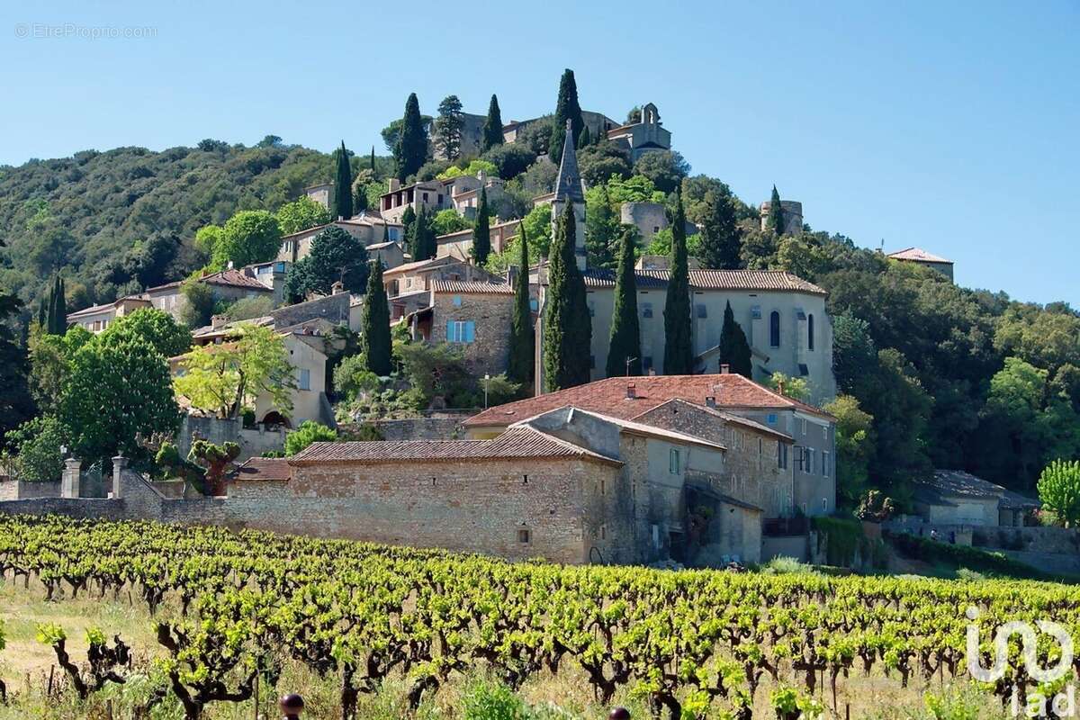Photo 2 - Commerce à LA ROQUE-SUR-CEZE