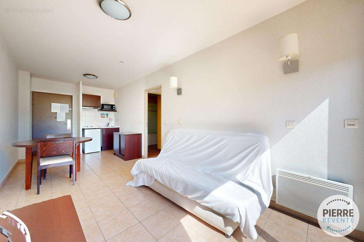 Appartement à SIX-FOURS-LES-PLAGES