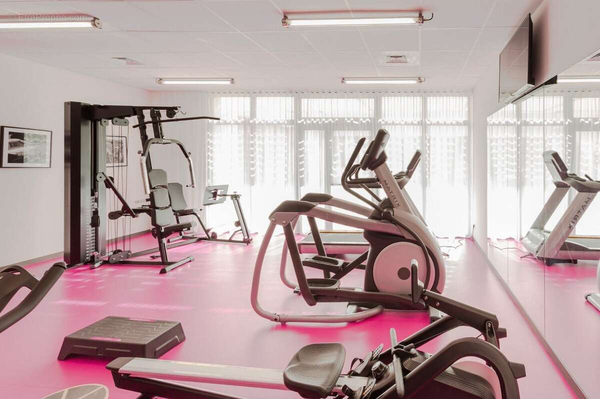 INVESTISSEMENT LOCATIF  MERIGNAC  Résidence Nemea Appart Hotel Stadium Bordeaux aéroport -  8.09% de rentabilité - photo 8