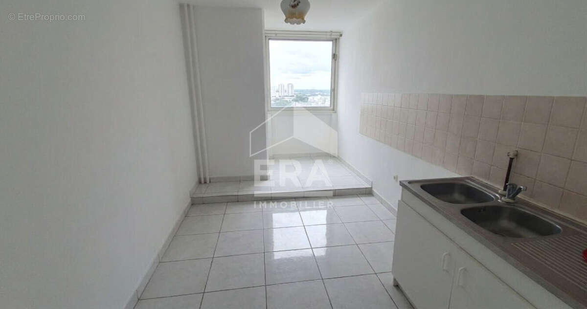 Appartement à SAINT-PIERRE-DES-CORPS