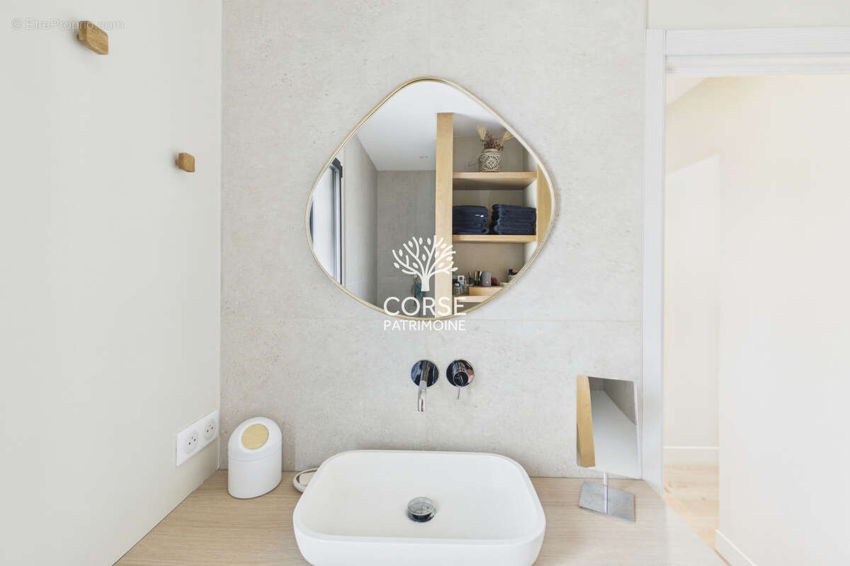 Maison à PORTO-VECCHIO