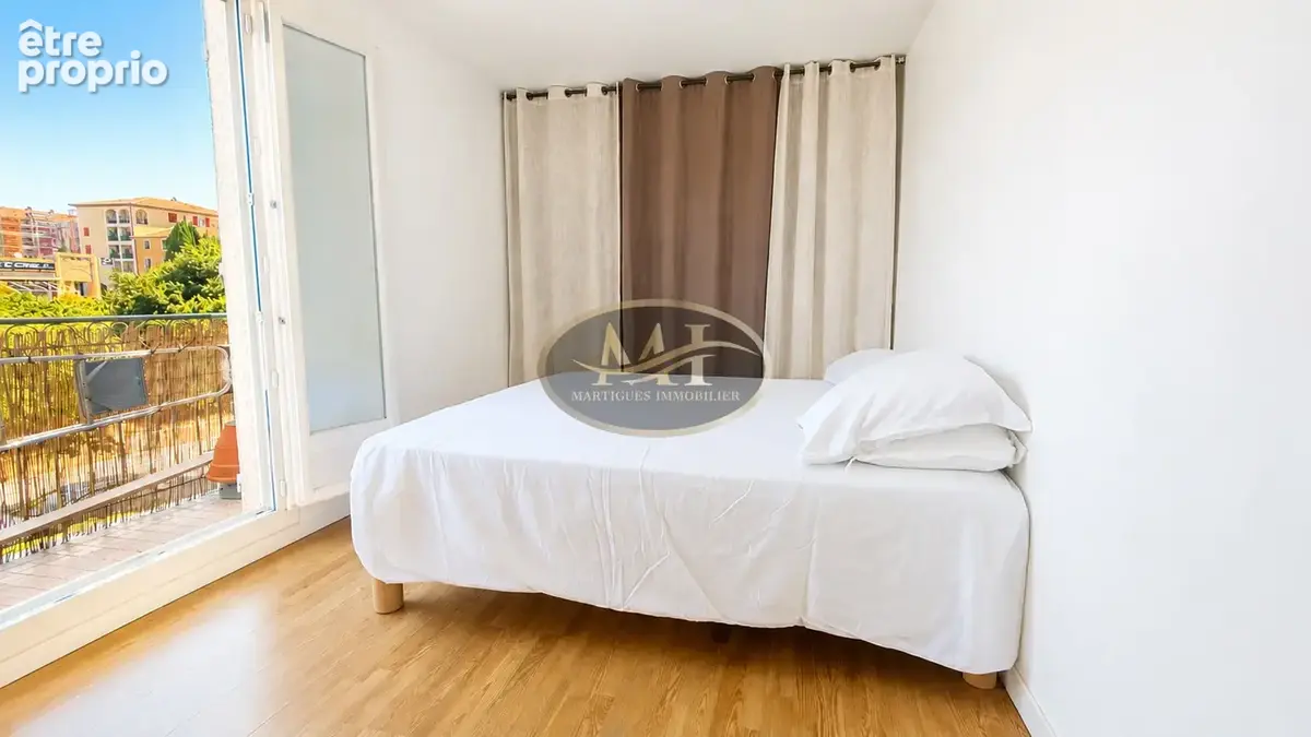 PORT-DE-BOUC   Appartement T3 de 66,55 m2 avec vue mer, résidence sécurisée, ascenseur et stationnement privé - photo 10