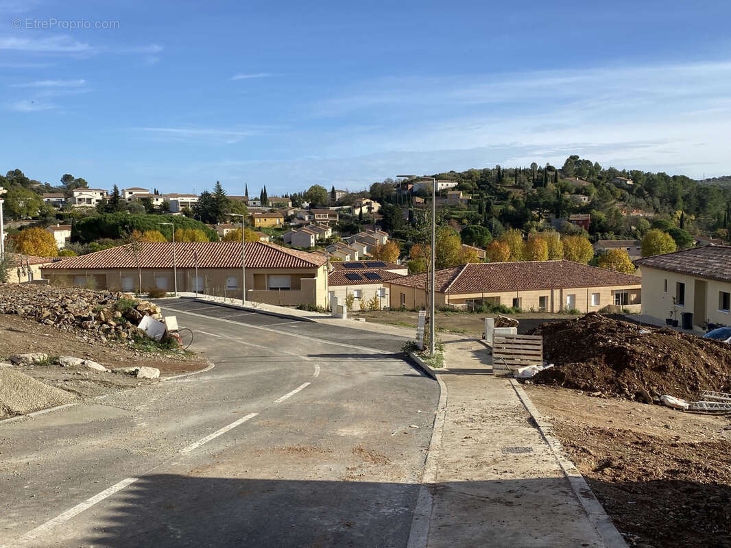 Terrain à CLERMONT-L&#039;HERAULT