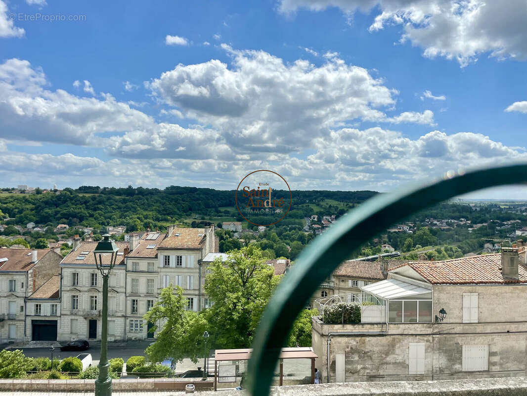 Maison 404 m² à Angouleme  - photo 7