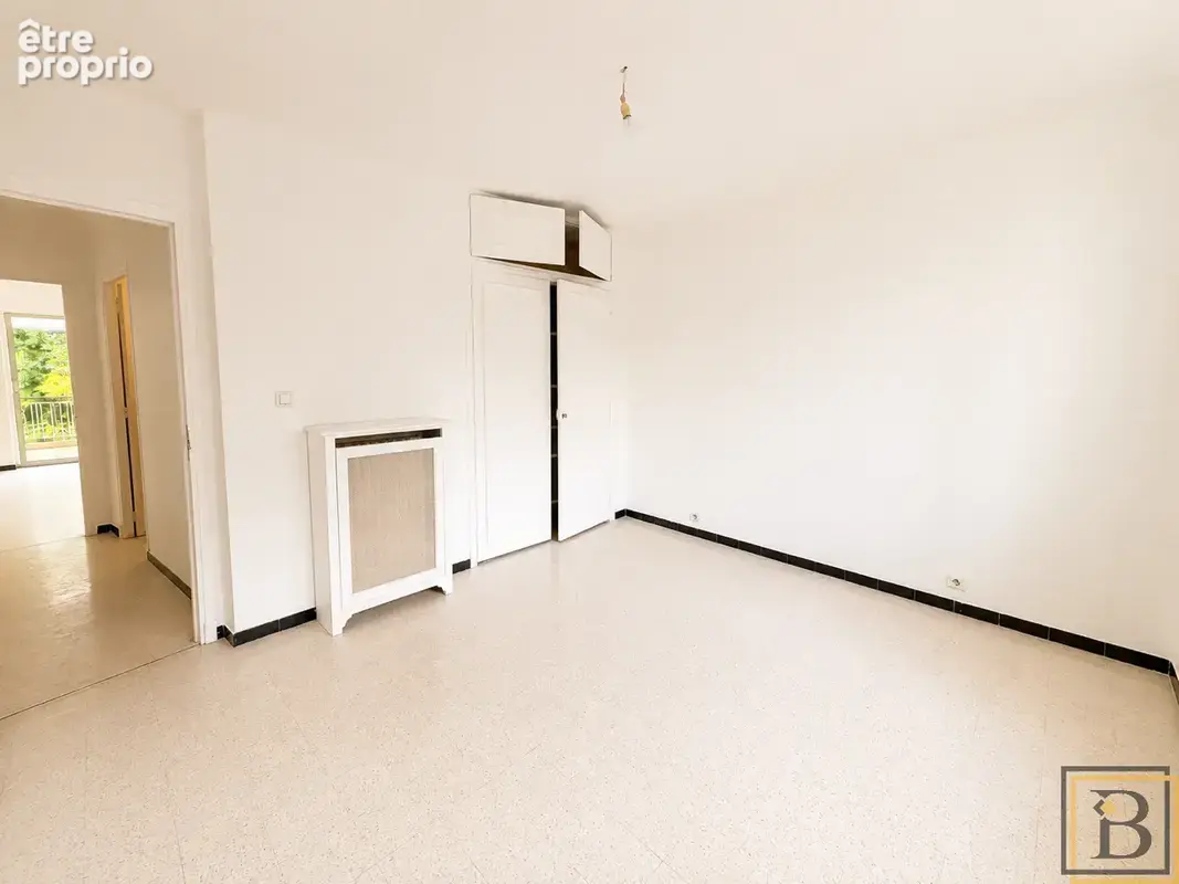 très agréable 3 pièces  95 m2 avec terrasse de 24 m2 au calme - photo 18