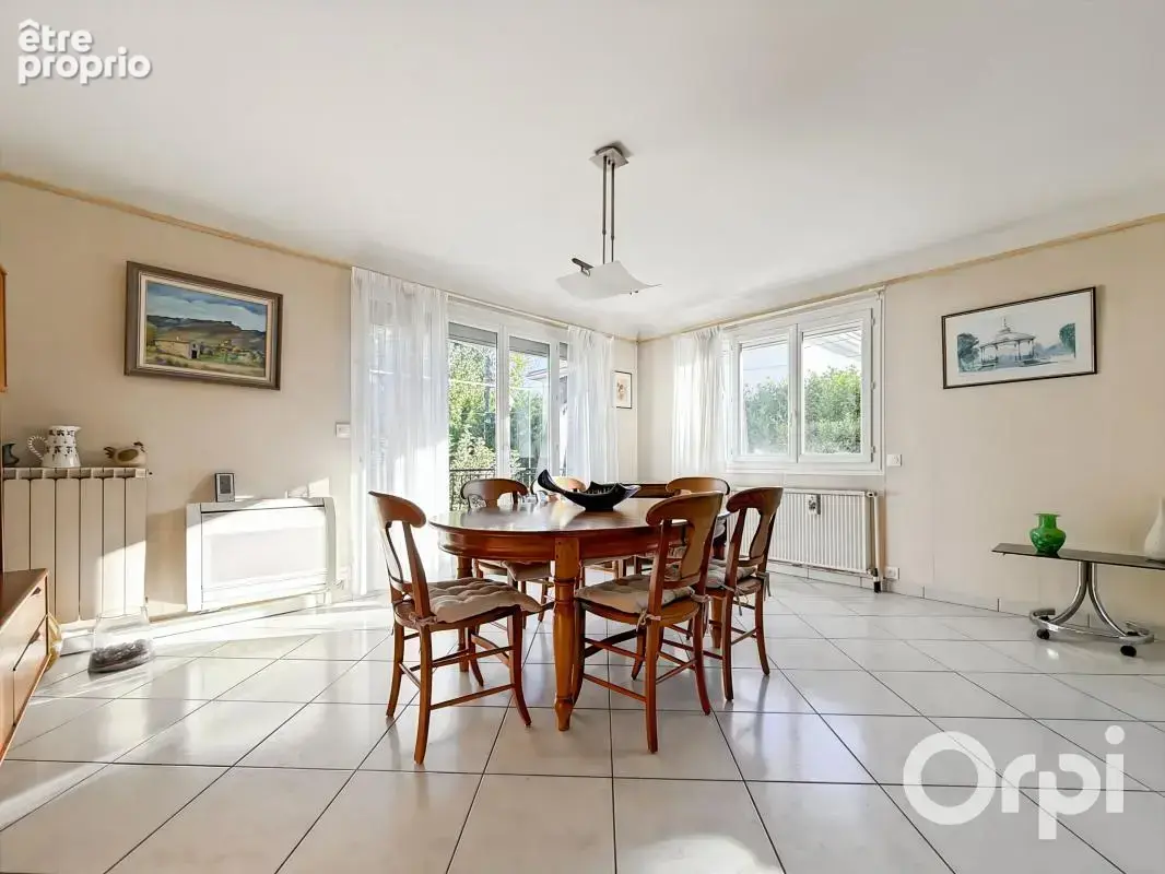 Valence – secteur faventines – maison 90 m² – 3 chambres – 2 grands garages – terrasse - jardin - photo 4