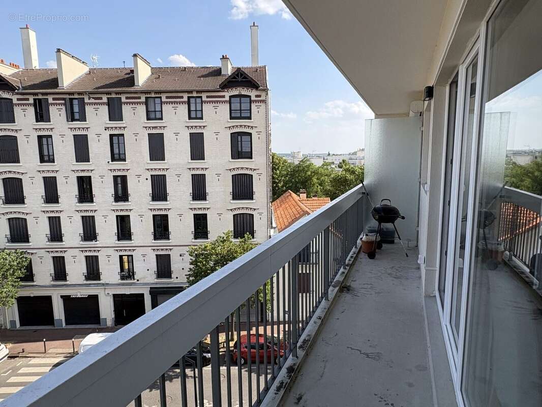 Appartement à SAINT-MAUR-DES-FOSSES