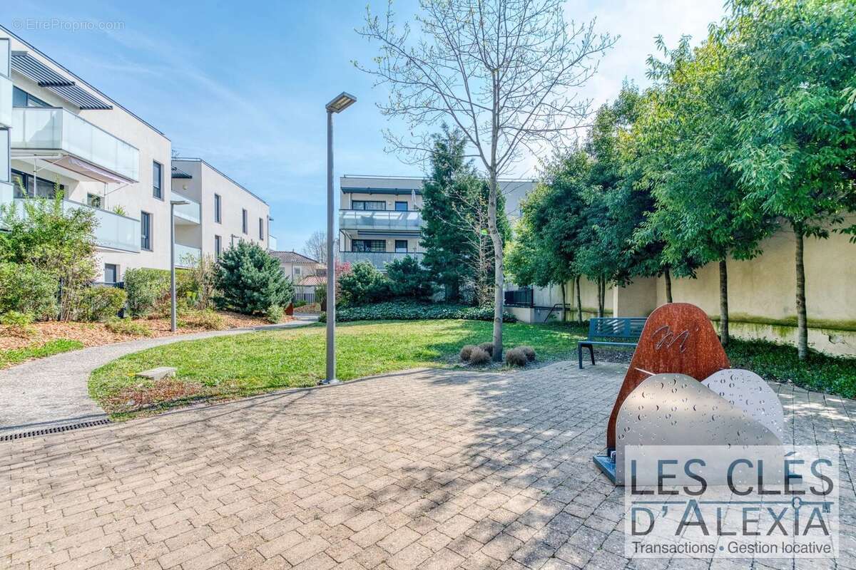 Appartement à CHAMPAGNE-AU-MONT-D'OR