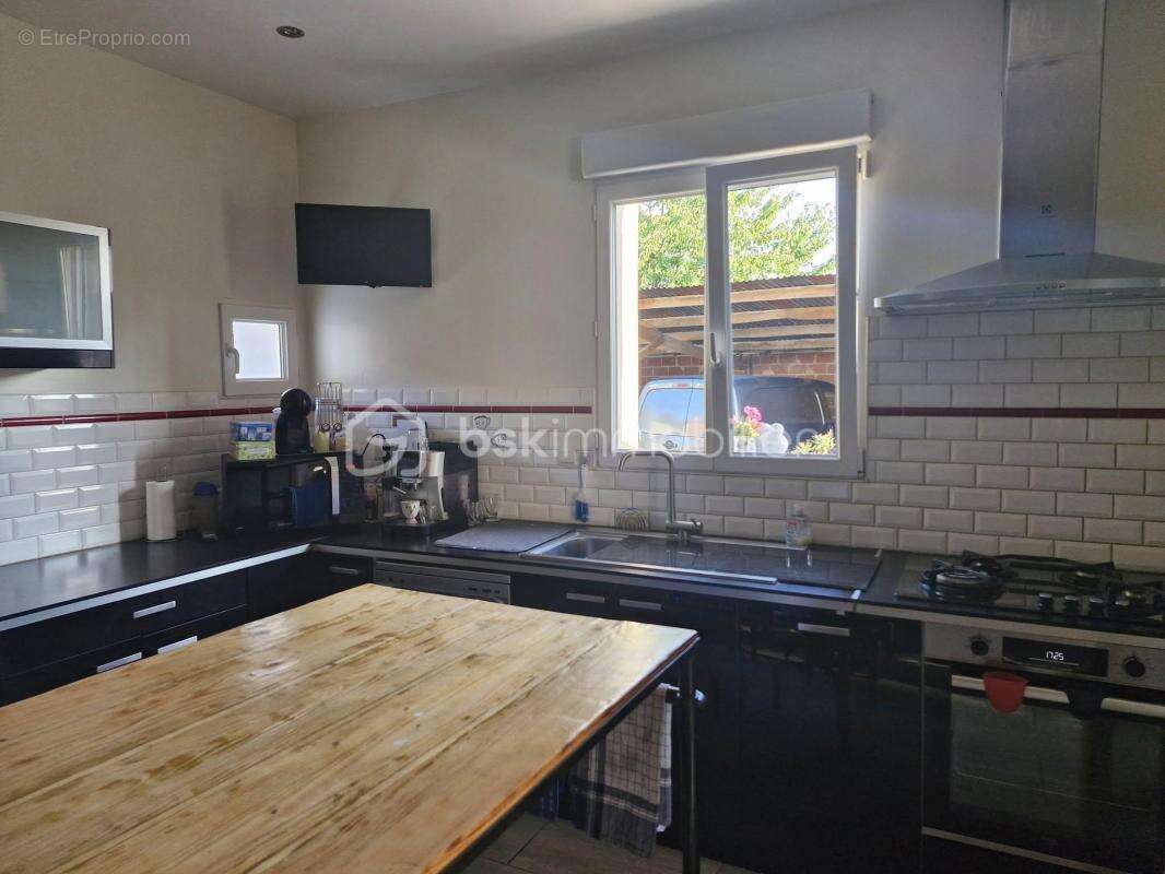 Maison à BOULOGNE-LA-GRASSE