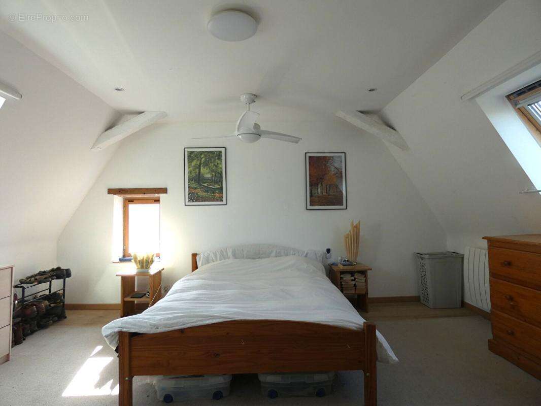 Maison 127 m2 / 2 chambres / studio / grange /  terrain 1362m² - photo 13