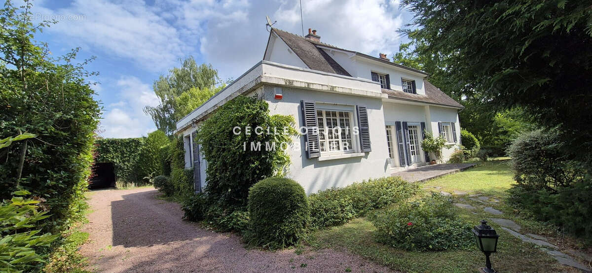 Maison à ATTICHY