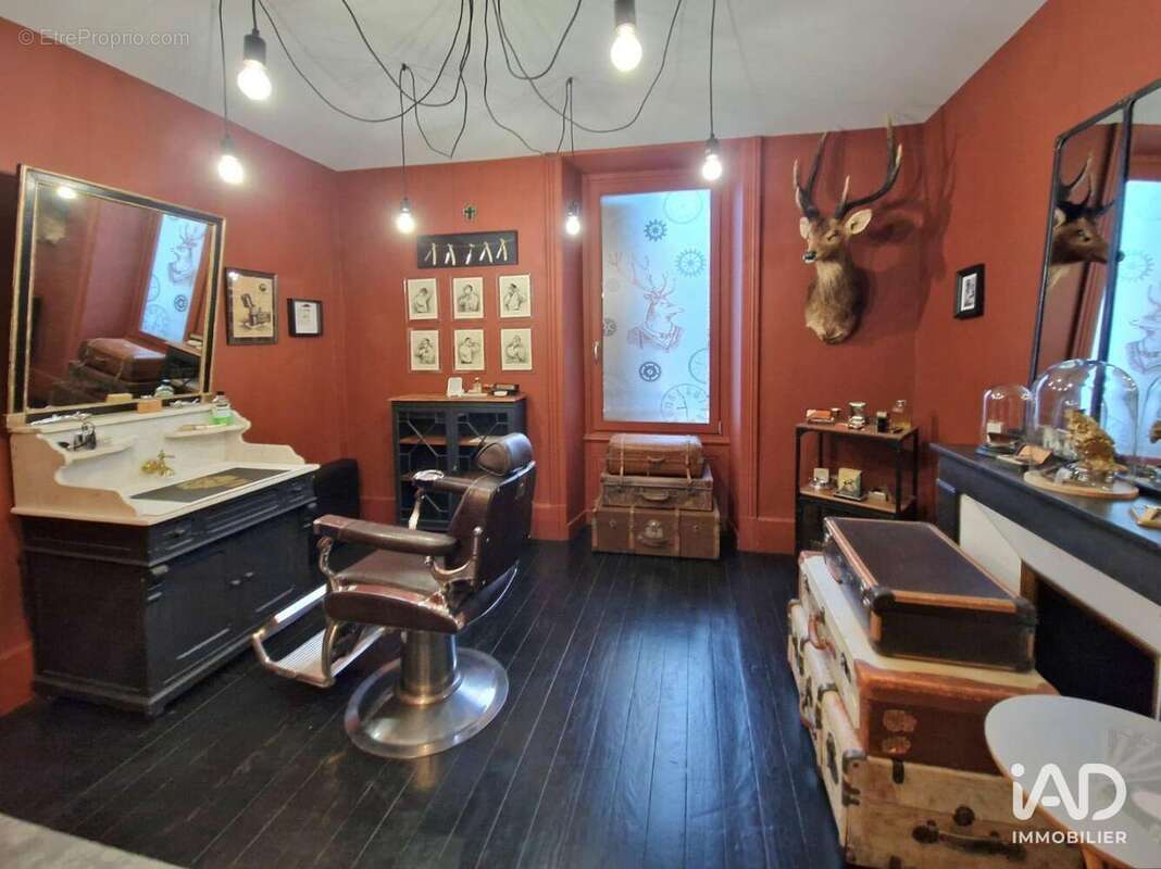 Photo 3 - Commerce à BELLEY