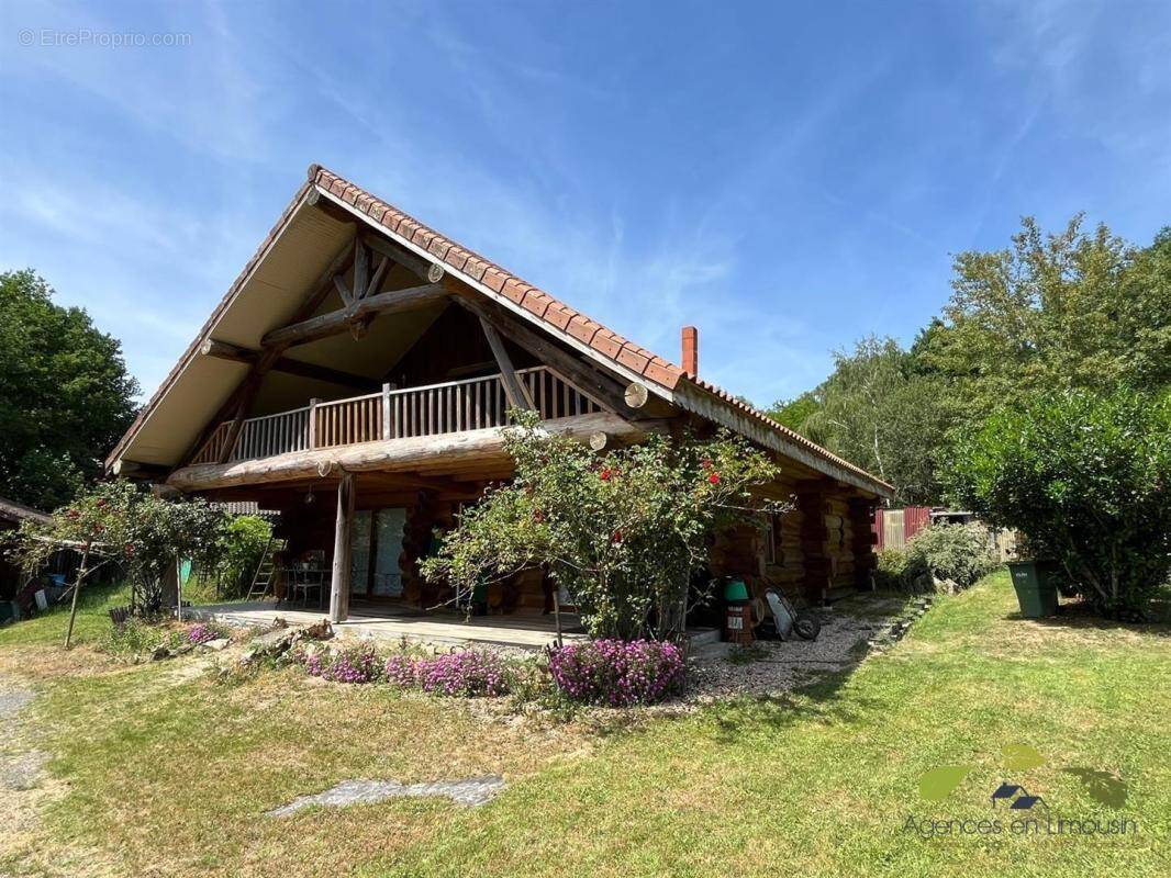 Maison à CHAMBORET