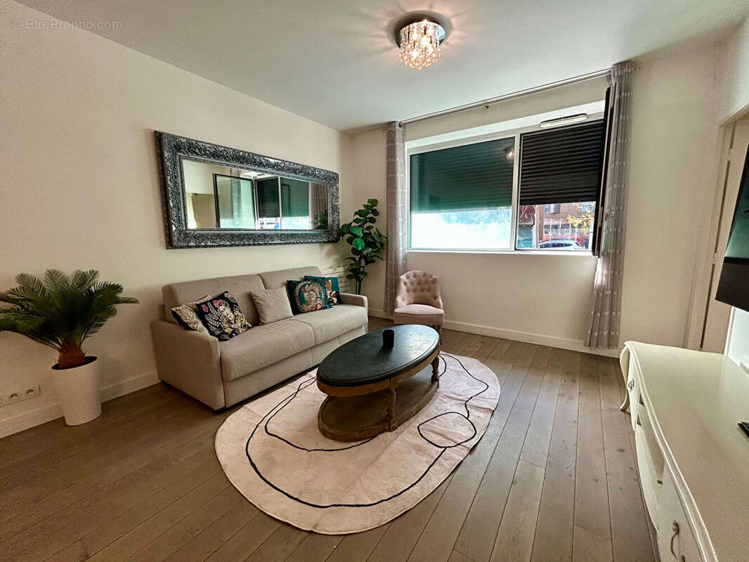 Appartement à BOULOGNE-BILLANCOURT