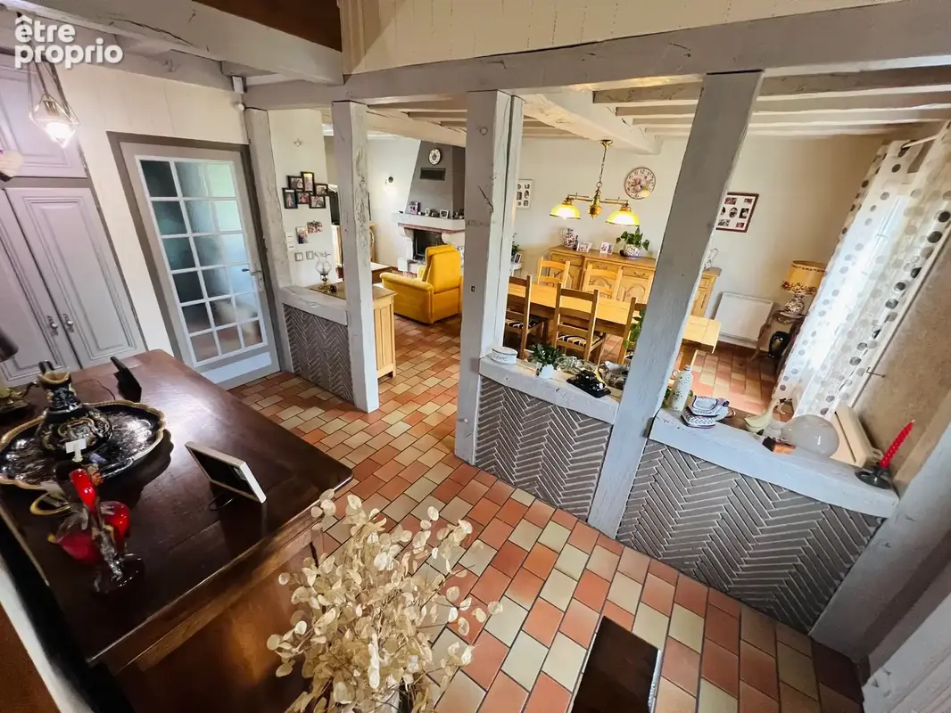 Belle maison familiale avec jardin, garage et dépendance aménagée au coeur de Poilly lez Gien - photo 3