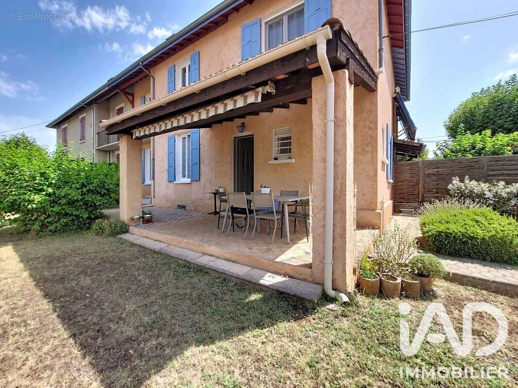Appartement 105 m² à Chateau-Arnoux-Saint-Auban  - photo 3