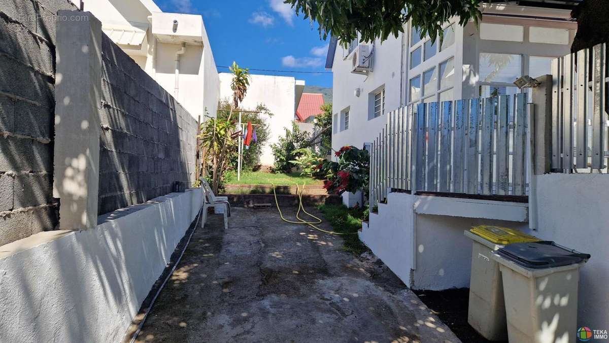 Maison à SAINT-DENIS