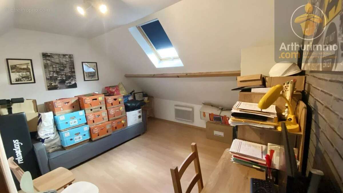 Maison à VILLERMAIN