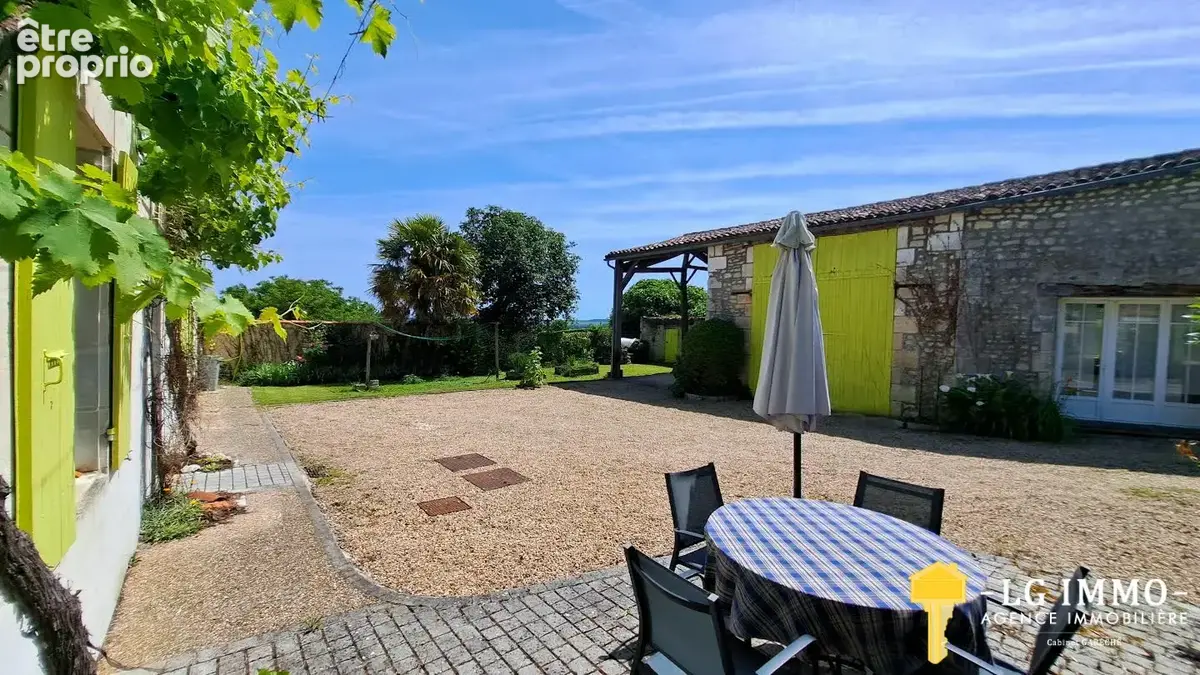 Longère rénovée avec Gite et Piscine - photo 3