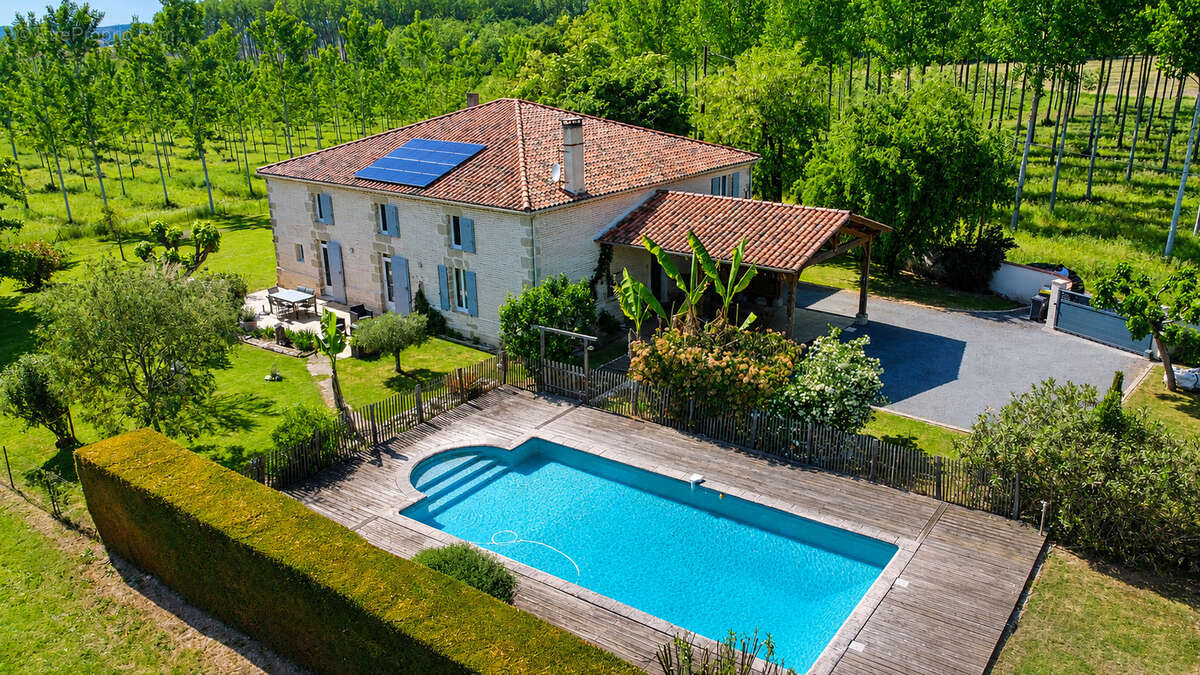 Maison à SAINT-PARDOUX-DU-BREUIL