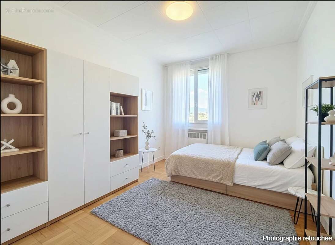 Appartement à LE CANNET