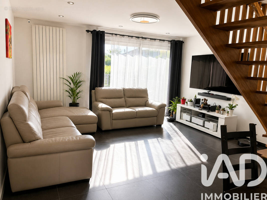 Photo 1 - Maison à LOUVRES
