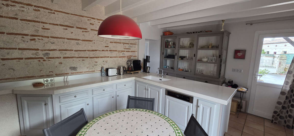 Maison à LE PASSAGE