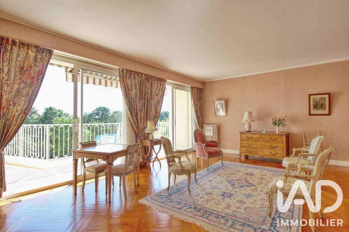 Photo 6 - Appartement à AVRILLE