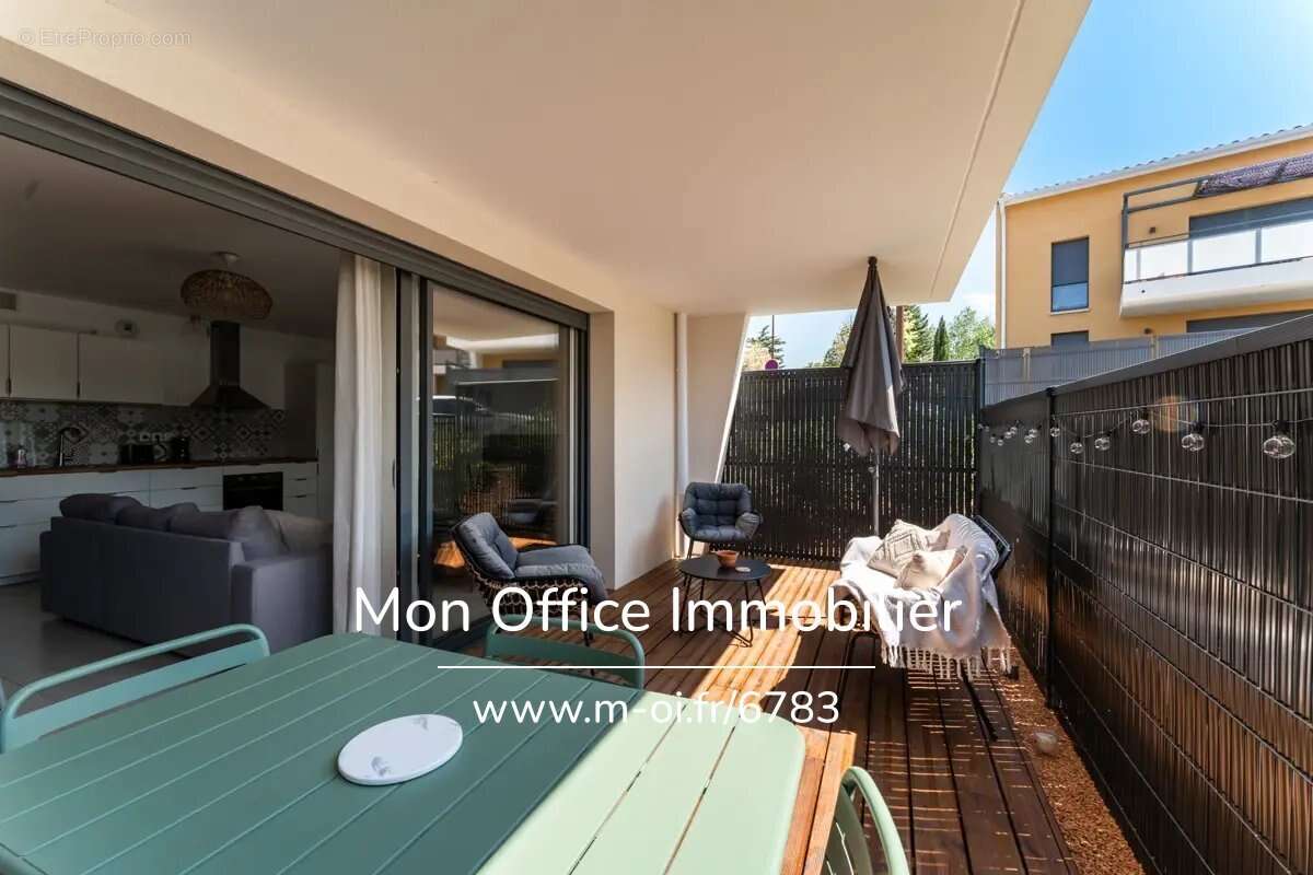 Appartement à EGUILLES