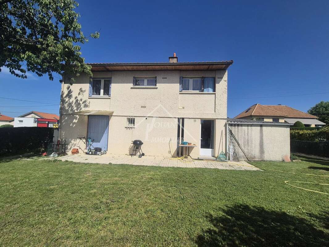 Maison à LEMPDES