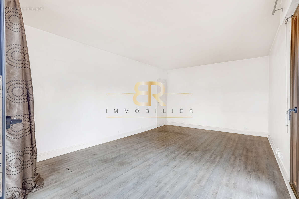 Appartement à BOURG-LA-REINE
