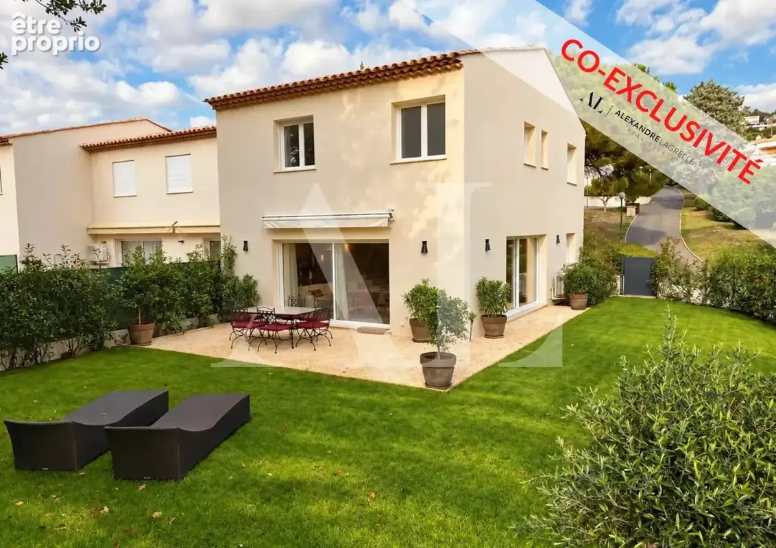 Maison à VALLAURIS