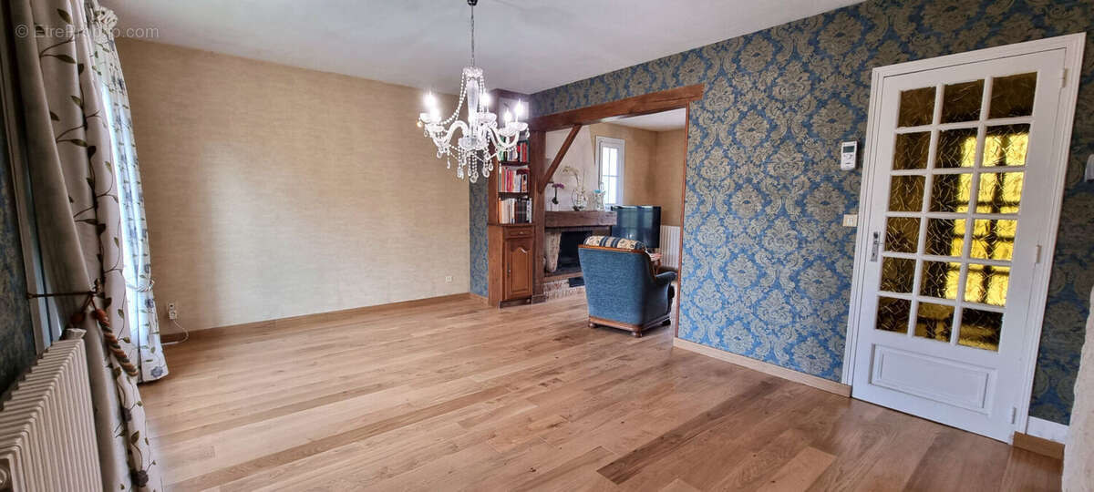 Maison à COMPIEGNE
